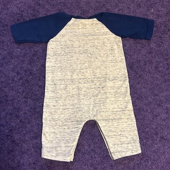 "Daddy's Football Buddy" one piece outfit - Size 3 Months - Picture 2 of 4